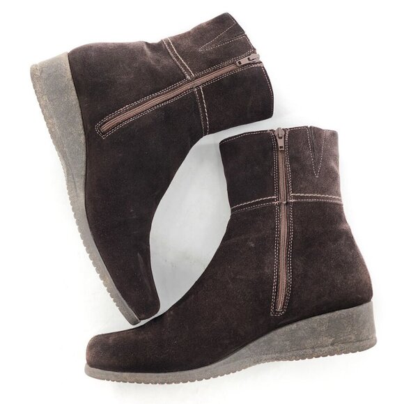 LA CANADIENNE Waterproof Suede Ankle Bootie Square Toe Low Wedge Brown - Picture 6 of 9